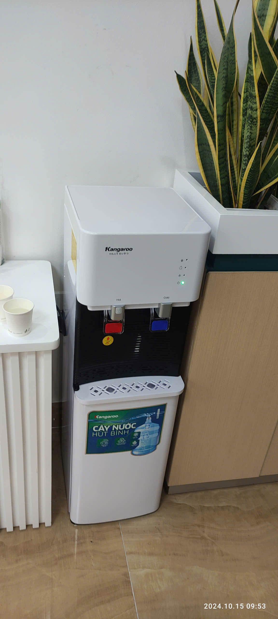 Cây nước nóng lạnh Kangaroo KG49A3 - Hút Bình New 2026